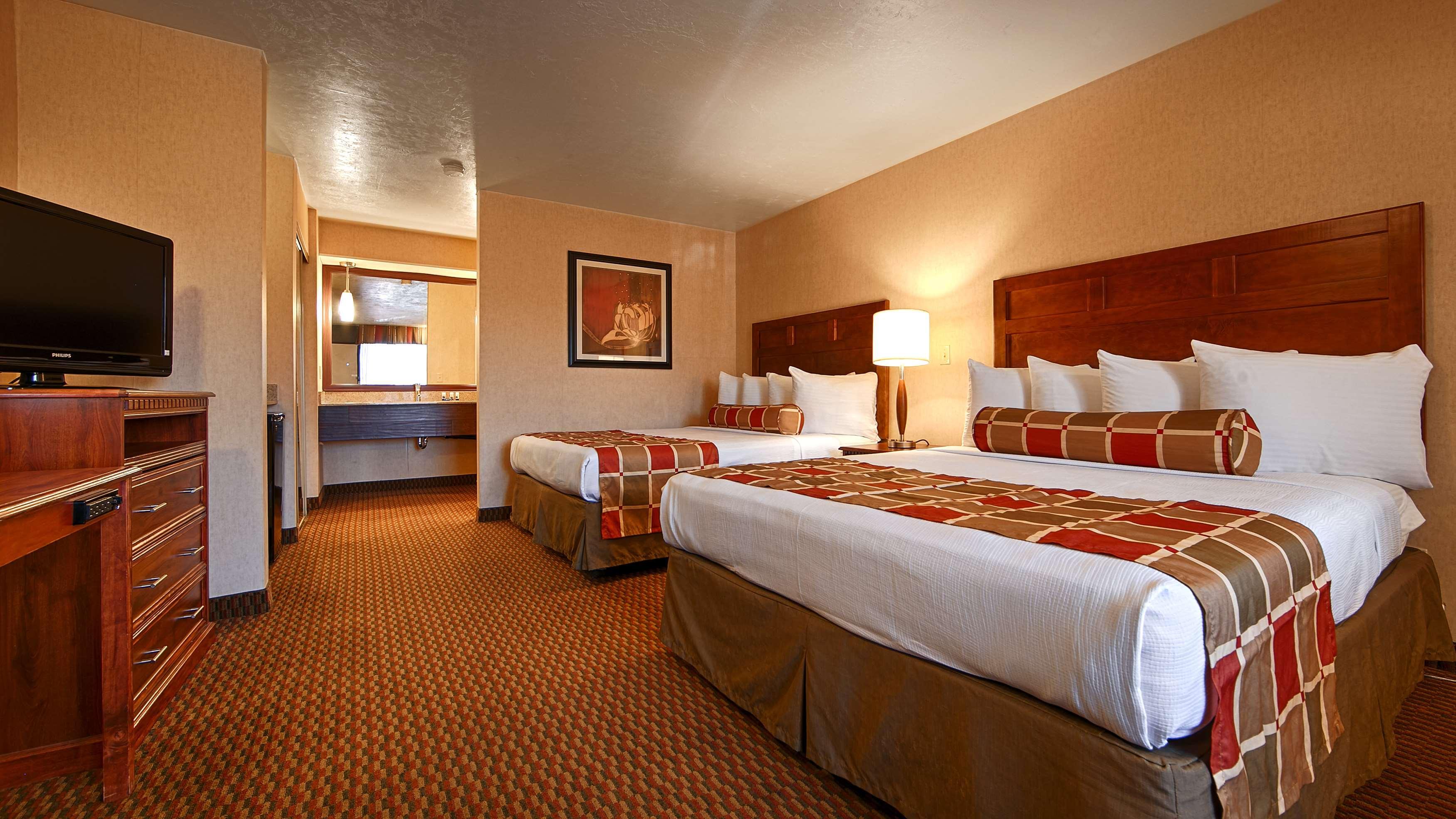 Best Western Plus Weston Inn Logan Zewnętrze zdjęcie