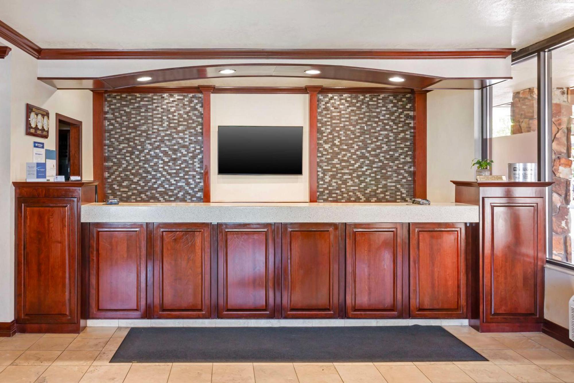 Best Western Plus Weston Inn Logan Zewnętrze zdjęcie